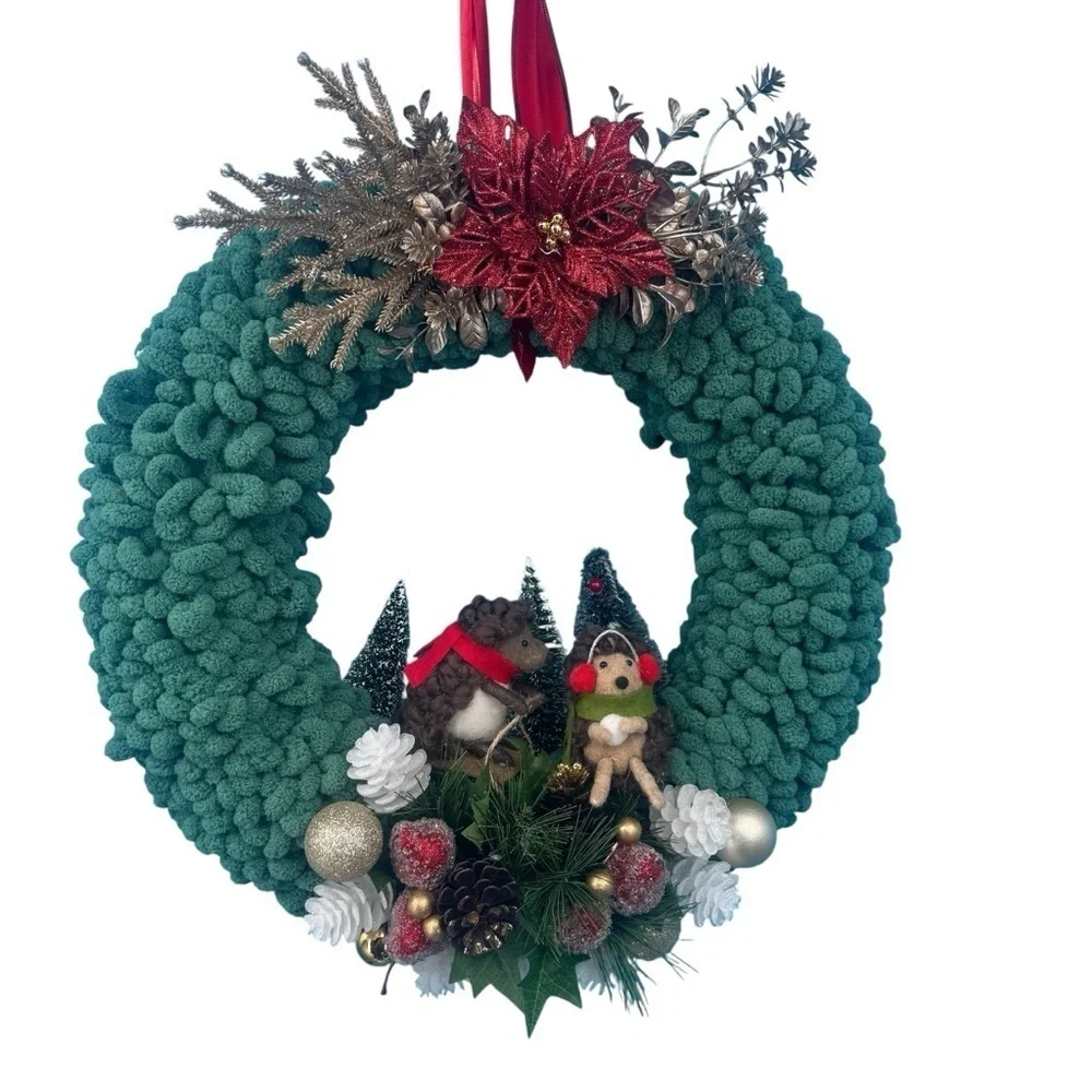 Festive Green Wreath with Red and Gold Accents